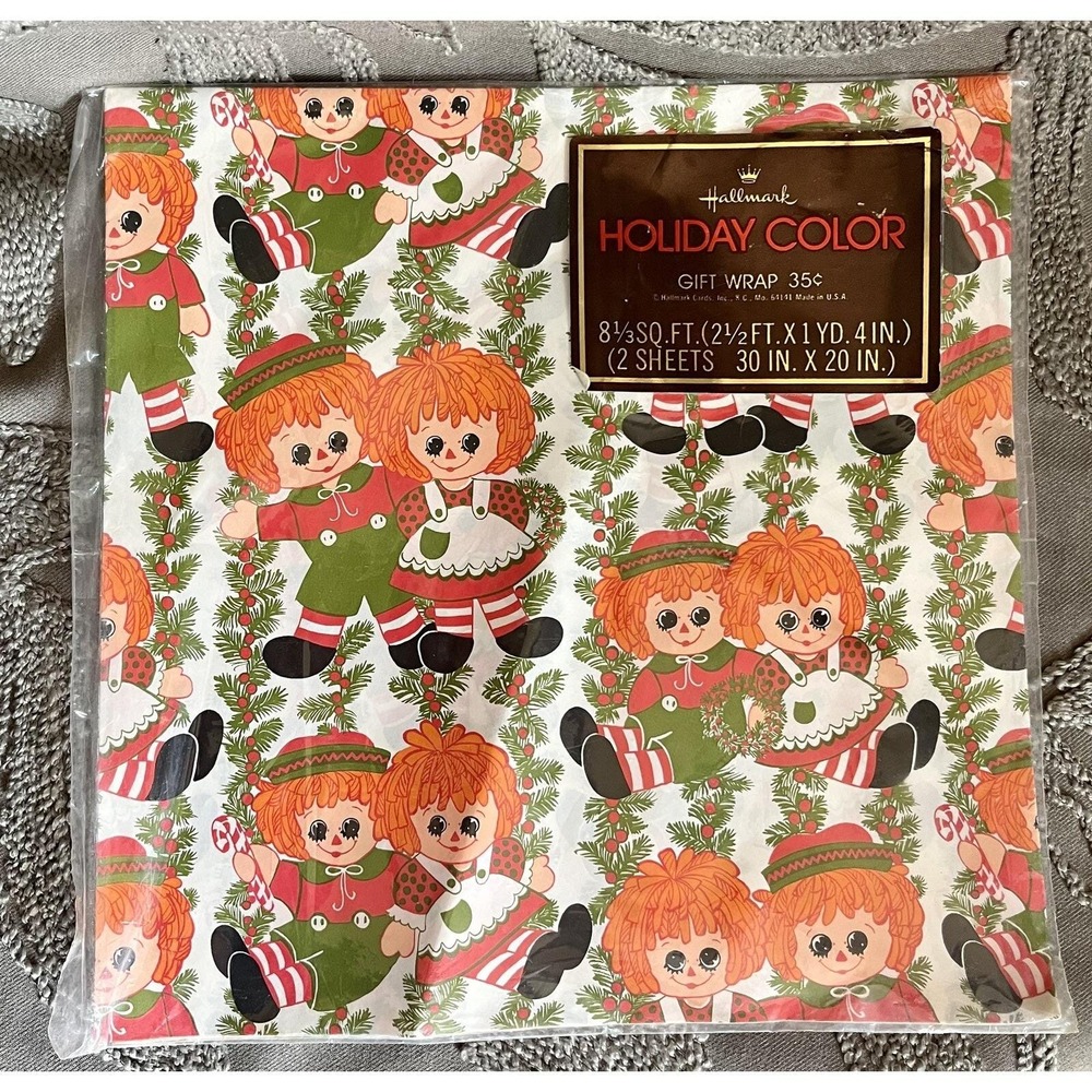 Vintage Hallmark Christmas Gift Wrap Raggedy Ann Andy 2 Sheets 30x20 Holiday